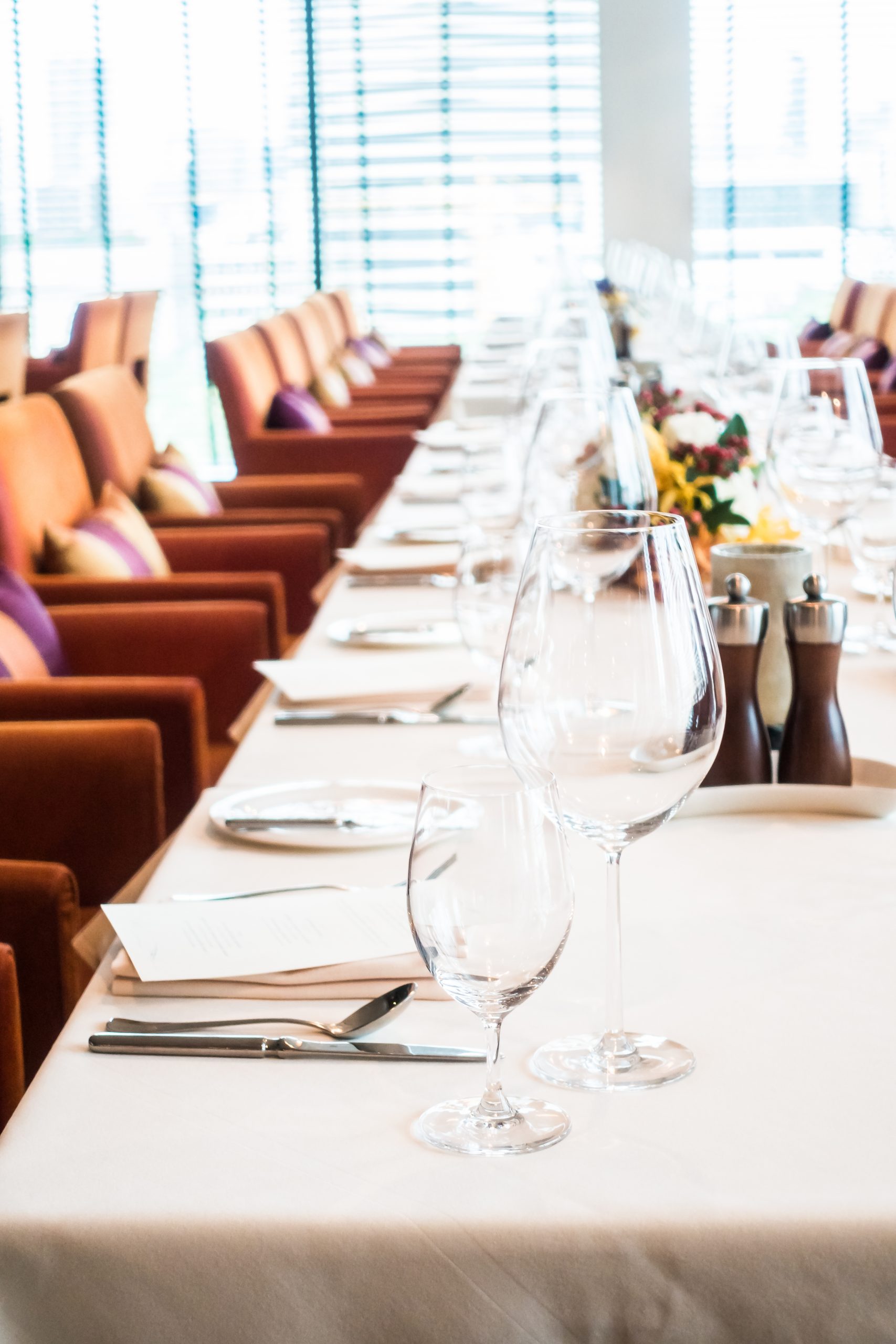 Table de reception pour entreprise